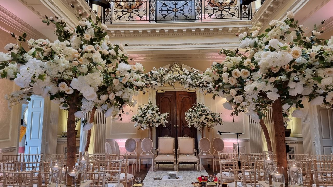 Creating Unforgettable Moments: Artificial Trees in Wedding Decoration